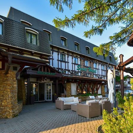 Sport Hotel *** 도노발리 외부 사진