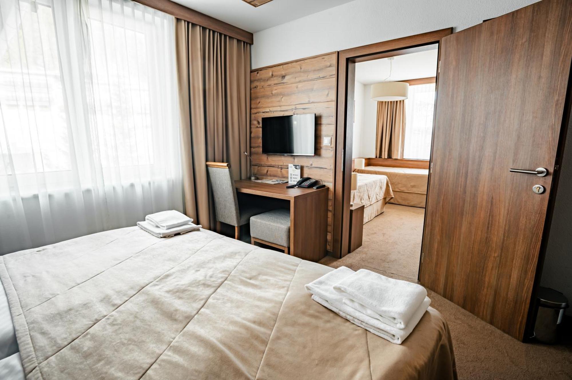 Sport Hotel *** 도노발리 외부 사진
