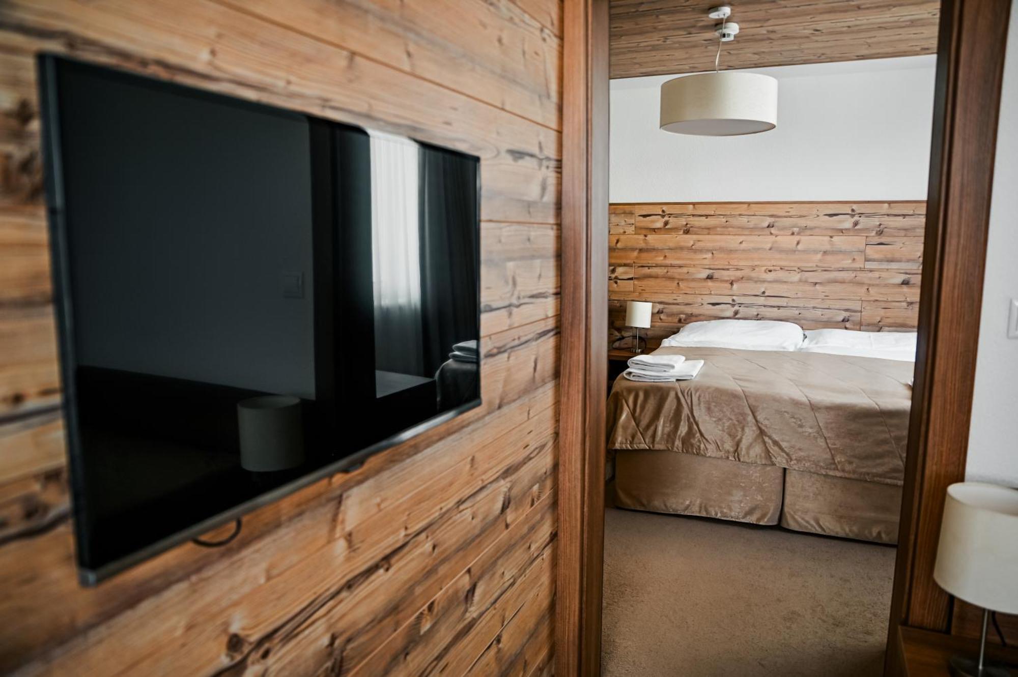 Sport Hotel *** 도노발리 외부 사진
