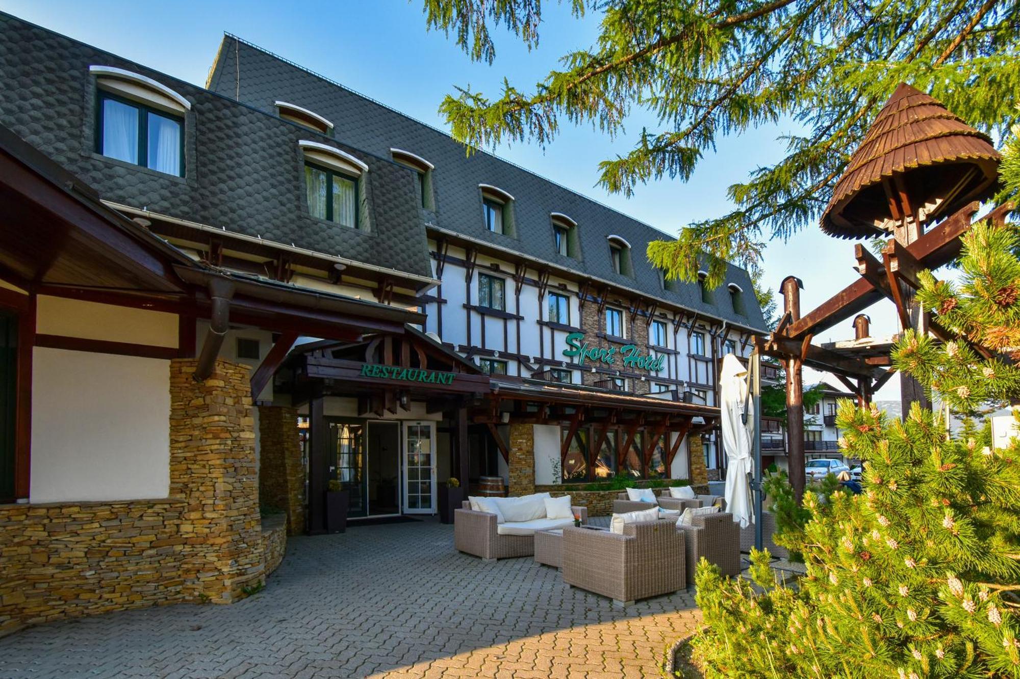 Sport Hotel *** 도노발리 외부 사진